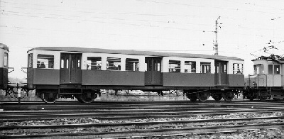 {short description of image}