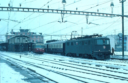 {short description of image}