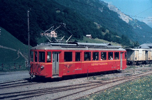 {short description of image}