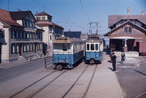 {short description of image}