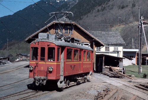 {short description of image}