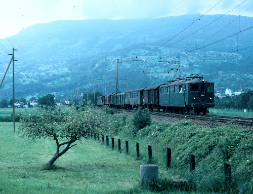 {short description of image}