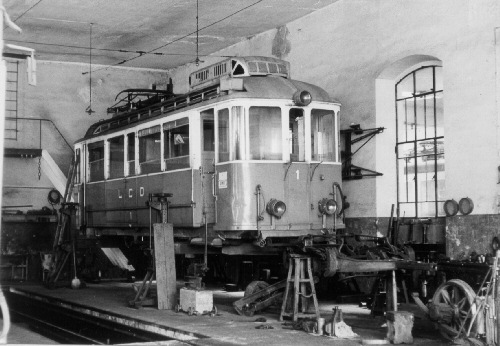 {short description of image}