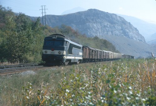 {short description of image}