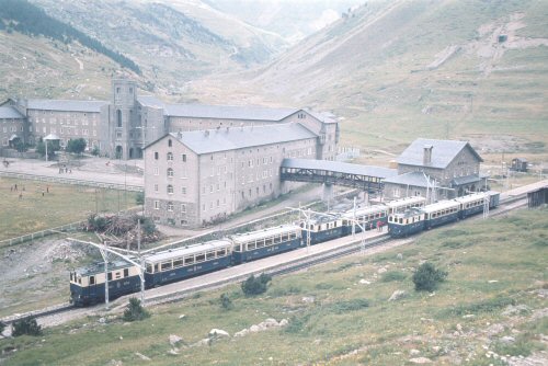 {short description of image}