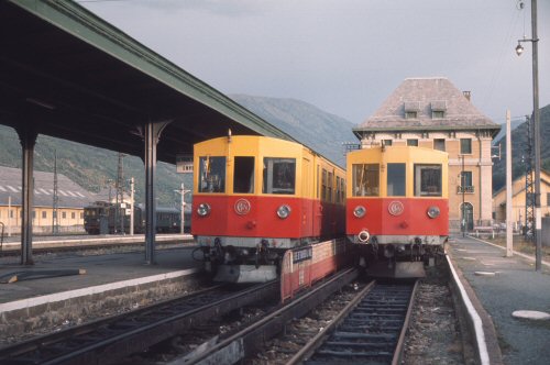 {short description of image}