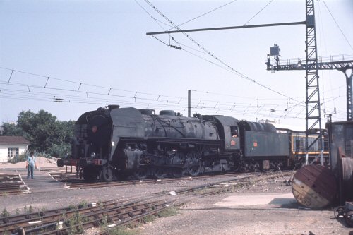 {short description of image}