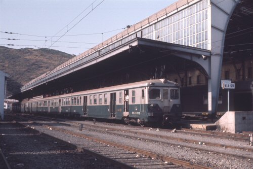 {short description of image}