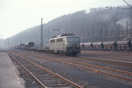 {short description of image}